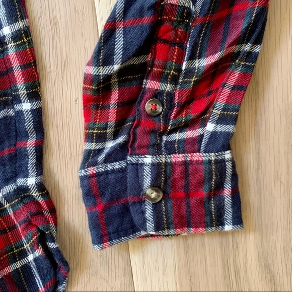 AEO Red and Blue Soft Womens Flannel - Picture 6 of 6